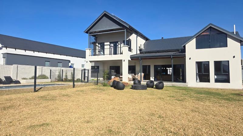 5 Bedroom Property for Sale in La Camargue Private Country Estate North West